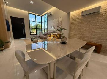Casa · 213m² · 3 Quartos · 4 Vagas · Casa Alto Padrão com 3 suítes - 213 m² - 109 sul (ARSO 14) - Condomínio Alphaville 1 - Quadra Nobre