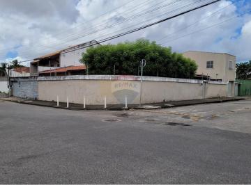 Casa · 264m² · 4 Quartos · 2 Vagas · Casa com 4 quartos e 4 banheiros a venda, 205m2!