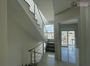 Casa · 144m² · 3 Quartos · 1 Vaga · Sobrado Triplex em Condomínio, com 3 Quartos, no bairro Alto