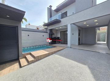 Casa de 3 quartos, Peruíbe · Lindo  Sobrado, 3 Dts, Sala, Cozinha, Varanda Gourmet, Piscina, 2 Vagas