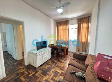 Apartamento · 65m² · 2 Quartos · Apartamento : / Residencial / Copacabana
