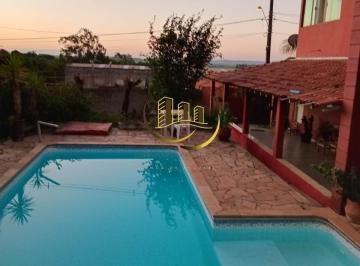 Foto 01 · Chácara à venda em Limeira-SP, 4 quartos, 3 salas, 3 banheiros, 4 vagas, 1500m². Aproveite!