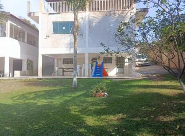 Foto 01 · Chácara de Luxo à Venda em Hortolândia-SP, Jardim Santana: 3 quartos, 1 suíte, 2 salas, 2 banheiros,