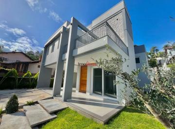 Casa · 500m² · 3 Quartos · 2 Vagas · Casa à venda em Viaduto, Igrejinha: Churrasqueira, Cozinha, Jardim, Porcelanato, Terraço