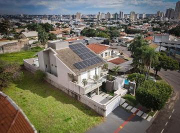 Casa · 377m² · 4 Quartos · 4 Vagas · Sobrado no Jardim São Bento