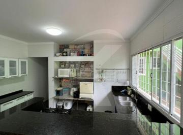 Casa · 175m² · 4 Quartos · 3 Vagas · Casa com 4 quartos, 3 suítes, sala ampla e 3 vagas de garagem no Tremembé