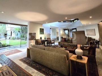 Casa · 864m² · 5 Quartos · 4 Vagas · Casa à venda no Jardim America, 5 suítes várias vagas ára carros.
