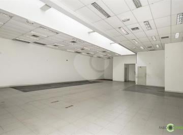 Comercial · 383m² · 2 Vagas · Prédio inteiro à venda em Chácara das pedras - RS