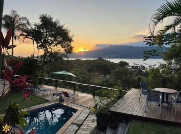 Foto 01 · Casa à Venda em Ilhabela-SP