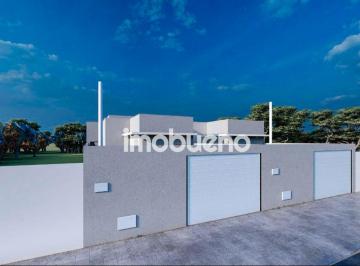 aee3clo2odmwodyxnmnkymrh_md · Vende-se casa com 2 quartos sendo 1 suíte no Parque da Colina