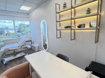 b7fa4e8b86073f030387e7be8b7201e0d6742a8a · Sala mobiliada Alphaville