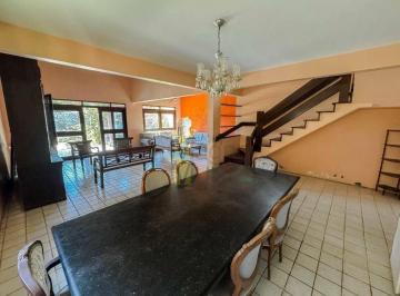 fb65e24b6a5e095525250474b4d866f296a4ca6d · Casa Duplex com 3 quartos à venda, 297 m² por R$ 750.000 - De Lourdes - Fortaleza/CE