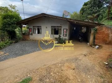 Foto 01 · Imperdível! Casa à venda em Blumenau-SC, Itoupavazinha. 3 quartos, 2 salas, 1 banheiro, 1 vaga de ga