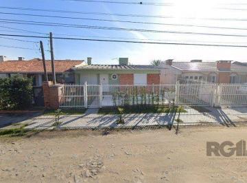 Casa · 149m² · 3 Quartos · 5 Vagas · Casa em Centro