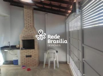 Casa · 90m² · 3 Quartos · 1 Vaga · QR 402 I Samambaia Casa com 3 Quartos sendo 1 Suíte com 1 Vaga de Garagem Coberta - Samambaia Norte
