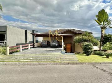 Casa · 330m² · 3 Quartos · 4 Vagas · Casa em Pousada dos Bandeirantes, Carapicuíba/SP de 330m² 3 quartos à venda por R$ 1.590.000,00