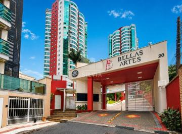 Apartamento · 157m² · 3 Quartos · Apartamento à venda - em Pioneiros