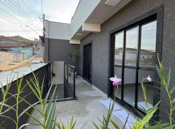 Casa · 90m² · 2 Quartos · 1 Vaga · Casa à Venda em Terra Preta | com 2 dormitórios – Conforto, Localização!