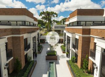 condominio · TOWNHOUSES SOFISTICADAS À VENDA NO AHÚ, 3 SUÍTES