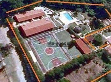 2cf531a820a93bdd0ef7384e8843c32495a944fb · Casa com 5 dormitórios à venda, 790 m² por R$ 1.650.000,00 - Portal das Acácias - Santana de Parnaíb