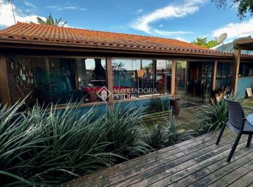 713853_i86P11_7138536830ce6b4443a.jpg · Casa 4 quartos 110m²  - Próximo à lagoa