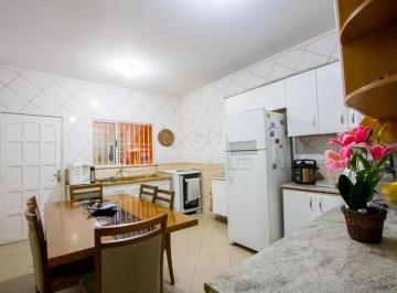 Casa · 122m² · 3 Quartos · 1 Vaga · Sobrado Residencial / Vila Alzira