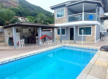 Casa · 194m² · 3 Quartos · 2 Vagas · Casa em  Rua Doutor Godofredo Garcia Justo - Piratininga - Niterói/RJ