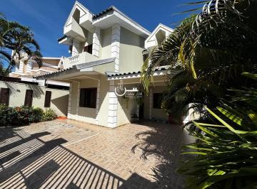 Casa · 146m² · 2 Quartos · 4 Vagas · Sobrado Padrão no Jardim Eliza | Foz do Iguaçu/PR