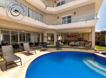 Casa · 700m² · 5 Quartos · 5 Vagas · Casa Alto Padrão - Frente ao mar um verdadeiro refúgio com muito conforto e estilo!