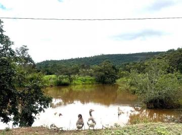 Rural · 5000m² · 1 Vaga · Chácaras de 5 mil m2 à Venda em Mateus Leme - MG