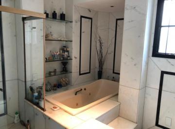 Apartamento de 5 quartos, Salvador · Alugo 5 suítes no Itaigara. Oportunidade!