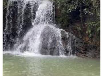 Rural de 3 quartos, Luziânia ·  Fazenda Espetacular em Luziânia Goiás  Oportunidade Única!