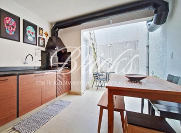 Casa · 125m² · 2 Quartos · 2 Vagas · Casa assobradada, nova ,  à venda no jardim Aeroporto, 125 m² , 2 quartos, 2 vagas ,