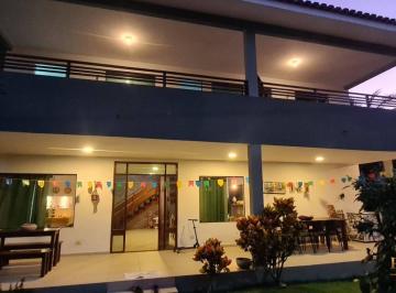 Casa em Condomínio Fechado em Aldeia com Piscina · Casa em Condomínio Fechado em Aldeia com Piscina