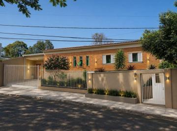 kipc5ee2ytlimdlimznjnmqz_md · Venda - Casa térrea no bairro Jd. da Serra - quintal - edícula - Jundiaí/SP