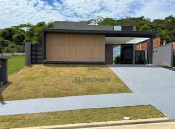 76c8f400b247254287c88526faa49182872ebd72 · Casa Linear de Alto Padrão com 3 suítes à venda no Condomínio Alphaville, Rio das Ostras