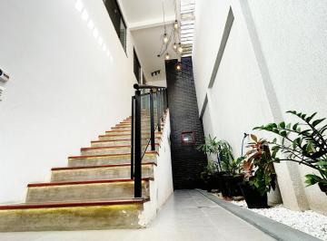 Casa de 3 quartos, Fortaleza · Casa de alto padrão na Cidade dos Funcionários de 1.15 M por 980 mil.