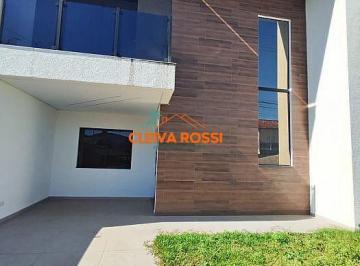 Casa · 96m² · 3 Quartos · 2 Vagas · Sobrado à Venda com Suíte 200 M do Mar
