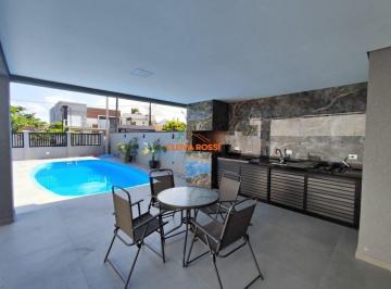 Casa · 130m² · 2 Quartos · 3 Vagas · Casa à Venda Com Piscina 80 metros do Mar Matinhos