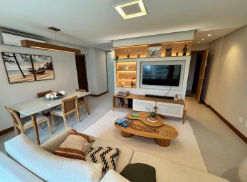 Apartamento de 2 quartos, Salvador · Apartamento a venda em alphaville 1 com 2 quartos gabinete e reformado no lion