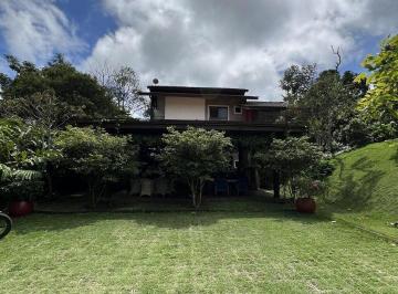 Casa · 246m² · 8 Quartos · 6 Vagas · CASA 15 - CONDOMINIO MONTE FLOR