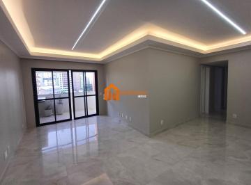 Apartamento · 120m² · 3 Quartos · 2 Vagas · Apartamento à venda na Varjota, 100% reformado, com 3 suítes, gabinete, 2 vagas