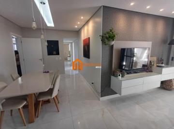 Apartamento · 120m² · 3 Quartos · 2 Vagas · Apartamento à venda na Varjota, 100% reformado, com 3 suítes, gabinete, 2 vagas