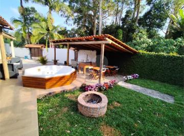 Casa · 800m² · 3 Quartos · 5 Vagas · Condomínio com 3 quartos à venda em Alvarenga - SP