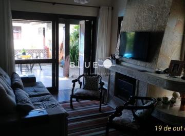 Casa · 385m² · 4 Quartos · 2 Vagas · Casa com 04 dormitórios na Lagoa do Violão em Torres RS