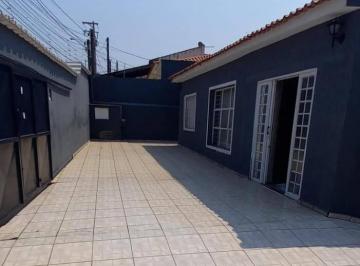 Casa · 300m² · 3 Quartos · 5 Vagas · Casa no Itanguá, Sorocaba, SP