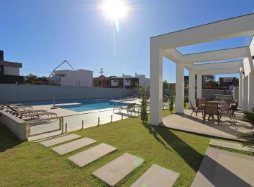 662331_i4P25b78_6623316849cc13abbea.jpg · Casa em condomínio alto padrão com 3 suítes no bairro Ipanema