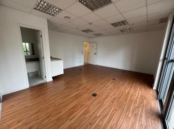 Comercial , São Paulo · EXCELENTE LOCALIZAÇÃO- 52m2 - 1 banheiro- PRÓXIMO DO METRO BROOKLIN