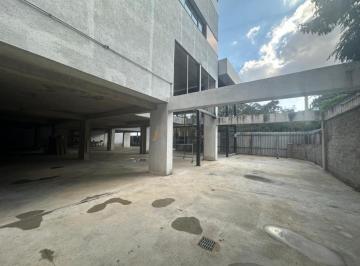 Comercial · 500m² · 28 Vagas · Loja para alugar em Sorocaba, Parque Campolim, com 500 m²