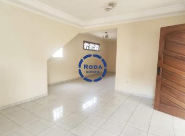 Casa · 141m² · 3 Quartos · 2 Vagas · Casa sobreposta de 3 dormitórios na Ponta da Praia com quintal